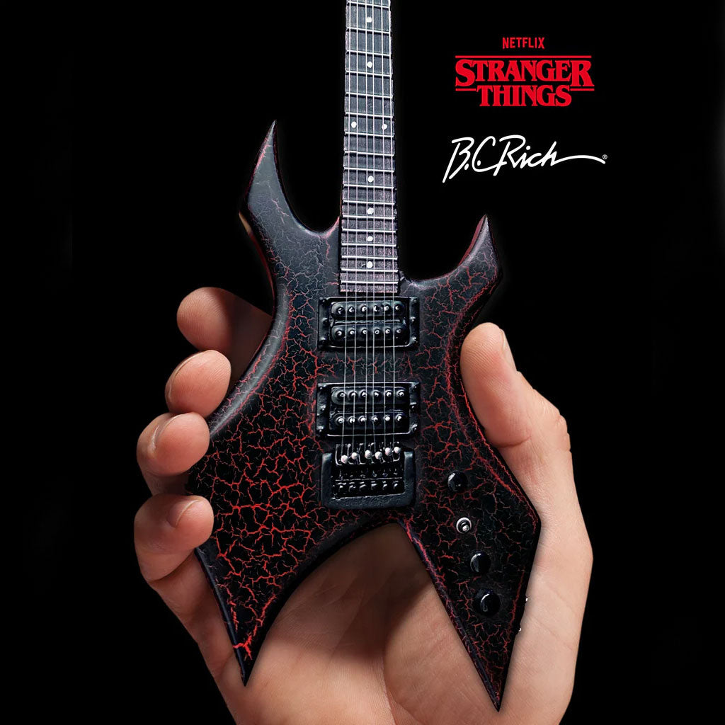 STRANGER THINGS - (シーズン5 2025年配信決定 ) - Eddie's Guitar B.C. Rich NJ Warlock Mini Guitar Model / 限定商品